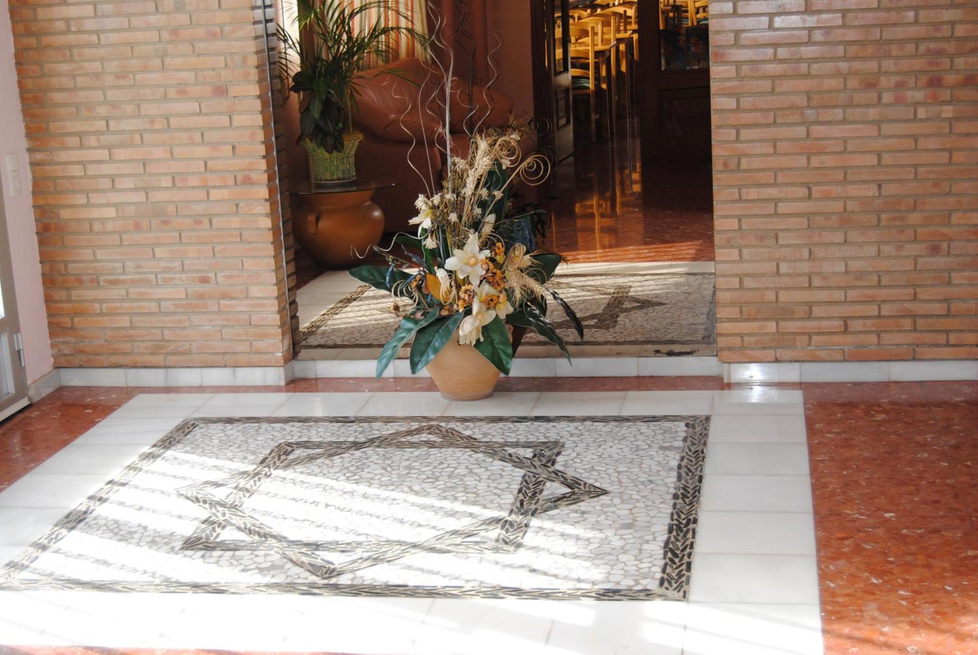 Hotel Vista Nevada Darro ภายนอก รูปภาพ