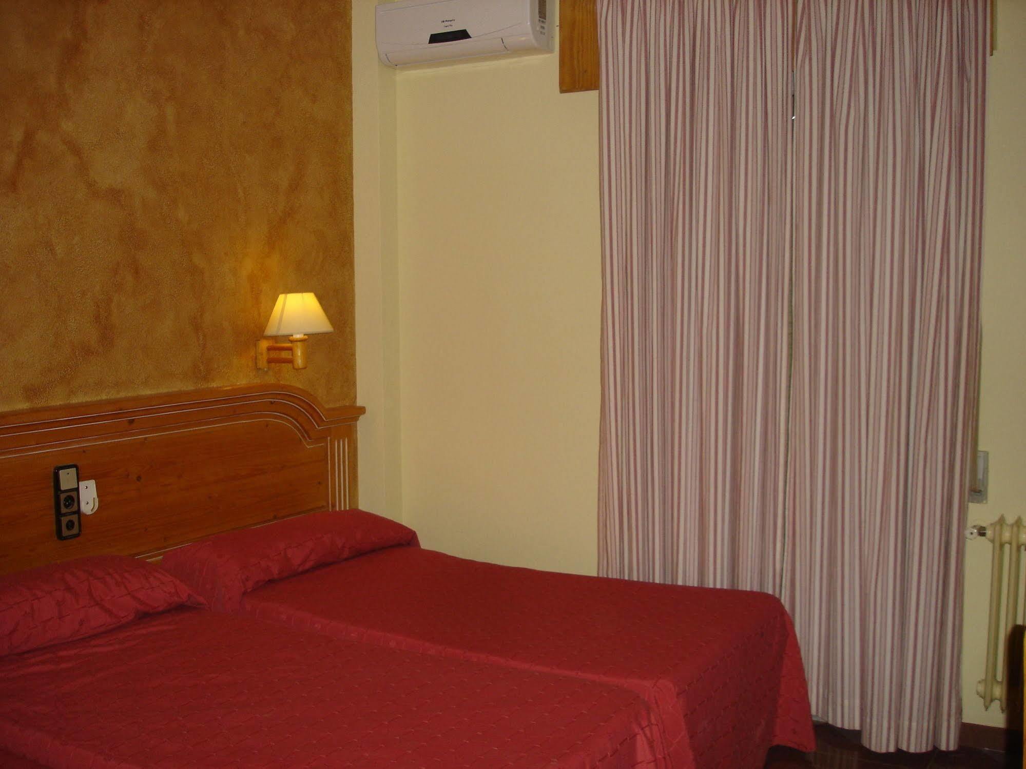 Hotel Vista Nevada Darro ภายนอก รูปภาพ
